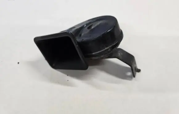 Mazda CX-7 Horn signal A046061 3004095 K8704