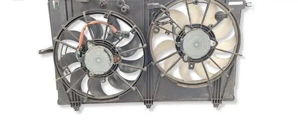 Mitsubishi Outlander Radiator cooling fan shroud 