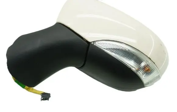 Renault Captur Front door electric wing mirror 