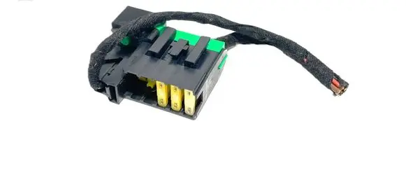 Peugeot 5008 II Fuse module 9652935680 33921