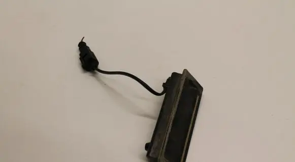 Volkswagen Golf IV Tailgate/trunk/boot exterior handle 1J0827566F