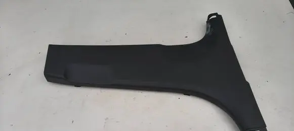 Hyundai Tucson TL (B) pillar trim (bottom) 85846d7000