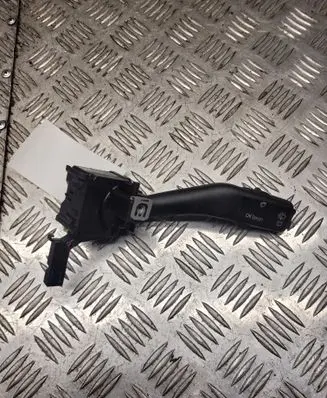 Volkswagen Golf V Wiper control stalk 1K0953519A