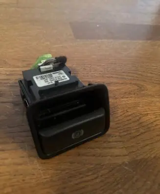 Mercedes-Benz GLC X253 C253 Hand parking brake switch A2469050451