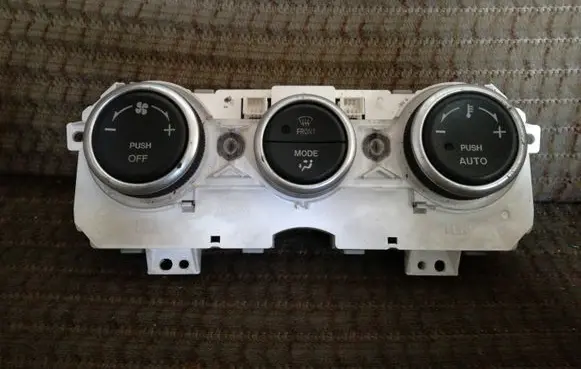 Mazda 6 Climate control unit