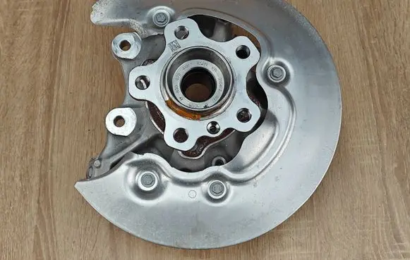 BMW 4 G22 G23 G24 G26 Rear wheel hub spindle/knuckle 6892522 6890070
