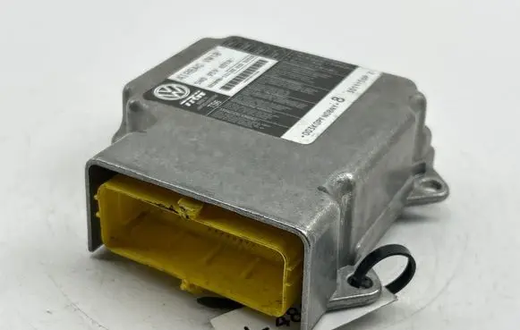 Volkswagen PASSAT B7 Airbag control unit/module 5N0959655R 221098111 2H15S1918