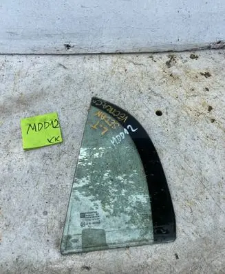 Opel Vectra C Rear door window glass 43R007023 DOT36AS2M129