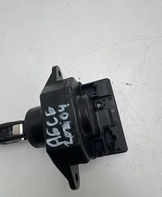 Audi A6 S6 C6 4F Ignition lock 4F0909131D 33301101 4F0910131D