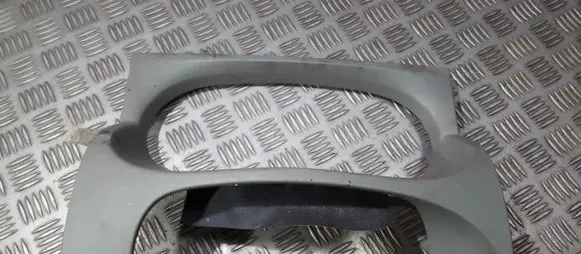 Opel Vivaro Dashboard trim 8200004607 91165855