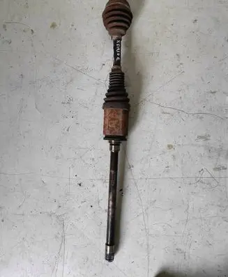 BMW X1 E84 Front driveshaft 7591682