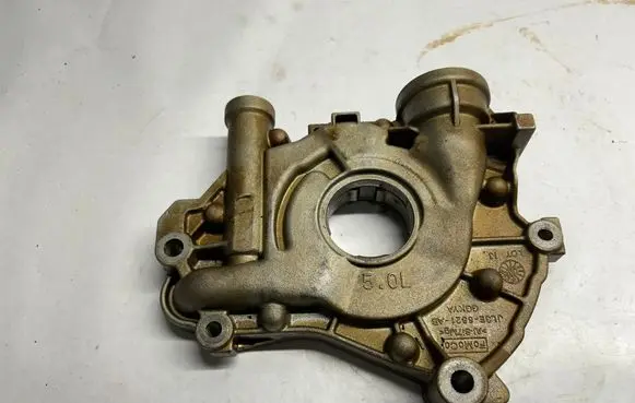 Ford F150 Oil pump JL3E6621AB