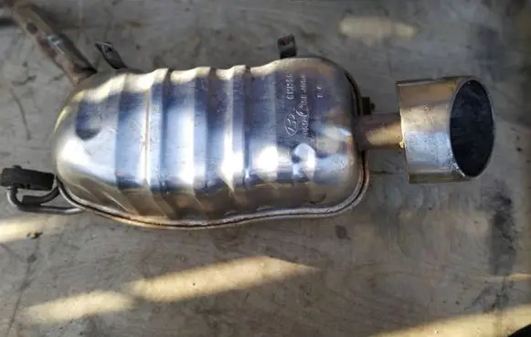 Hyundai Santa Fe Rear muffler/silencer tail pipe SEJ0A6 0014 CM155