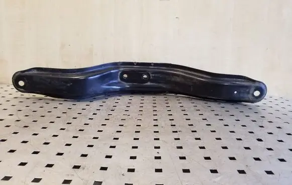 Subaru XV Gearbox mounting bracket