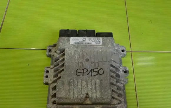 Ford Focus Engine control unit/module GP150 BV6112A650NK
