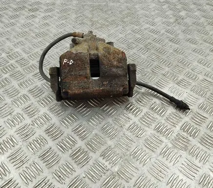 Volkswagen PASSAT B7 Front brake caliper 1K0615124E