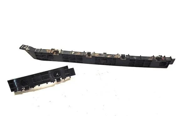 Tesla Model S Rear bumper mounting bracket 106545800B