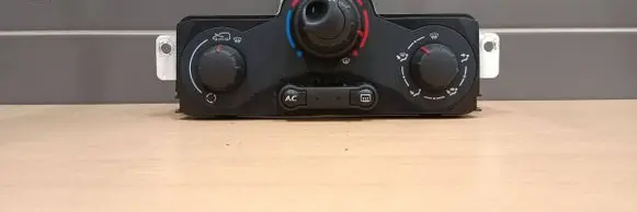 Renault Kangoo II Climate control unit 5F2140100