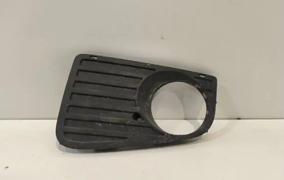 Volkswagen Crafter Front fog light trim/grill 9068850253