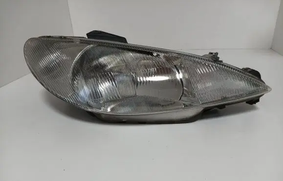 Peugeot 206 Headlight/headlamp 9632689280 2070300 67735780