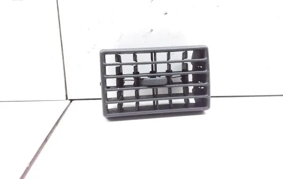 Audi 80 90 B3 Dashboard air vent grill cover trim 893820921