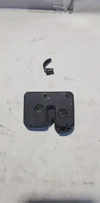 Tailgate/trunk/boot lock/catch/latch
