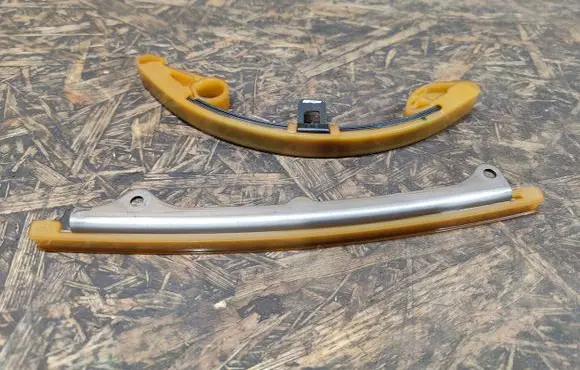 Honda Jazz Slide rail for timing chain 