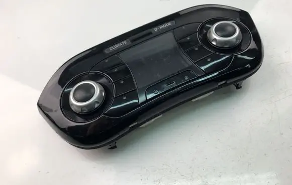 Nissan Juke I F15 Climate control unit 24845BV81D