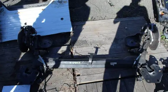 Renault Kangoo III Rear axle beam 