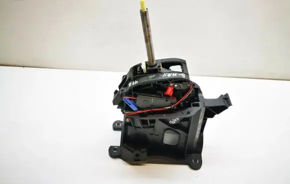 Ford B-MAX Gear shifter/selector AY1P7K004BD