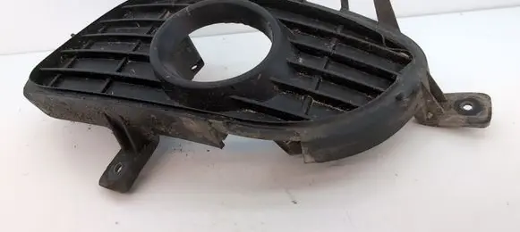 Mercedes-Benz A W169 Front fog light trim/grill A1698850522