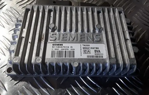 Peugeot 206 Gearbox control unit/module S118047519D 9642159780