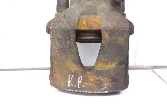 Skoda Octavia Mk2 (1Z) Front brake caliper