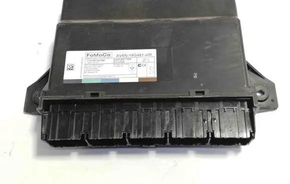 Ford C-MAX II Central body control module AV6N19G481AM