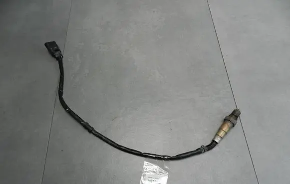 Volkswagen Eos Lambda probe sensor 03C906262H 0258006859