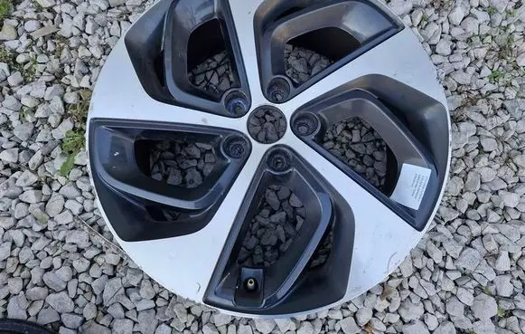 Hyundai Tucson TL R19 alloy rim 52910-D7460