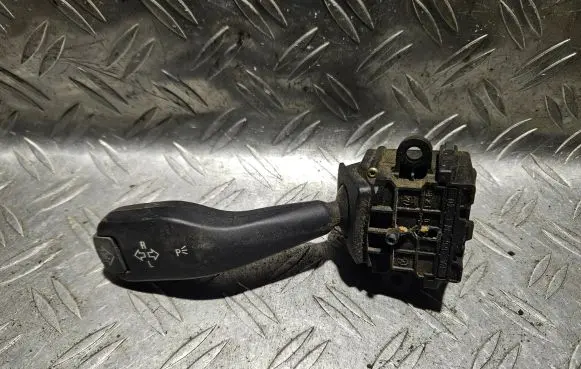 BMW 3 E46 Indicator stalk 8363668K 01104010