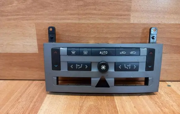 Peugeot 407 Climate control unit 96573322 FG0B05937F VP4PUH18C612FE