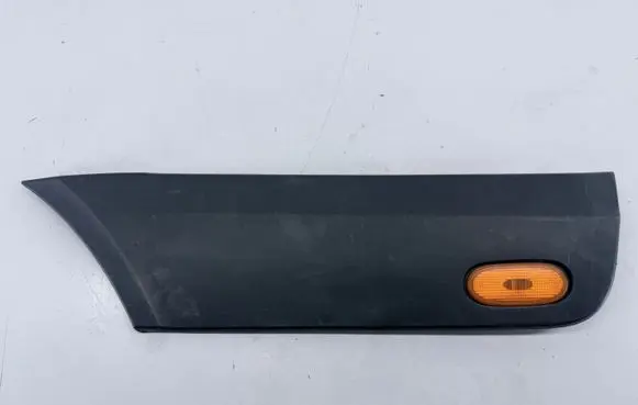 Mercedes-Benz Sprinter W906 Rear fender molding trim A9066903262 12533998