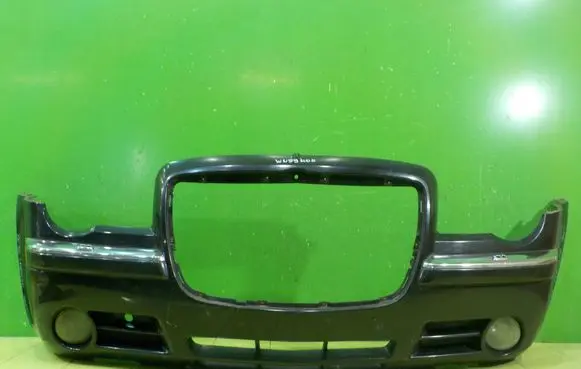 Chrysler 300 - 300C Front bumper PRZOD XP36