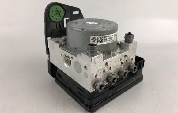 Volkswagen Golf VIII ABS Pump 5WA614517BM