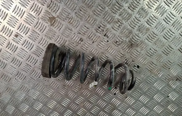 KIA Sorento Rear coil spring 55350C5430