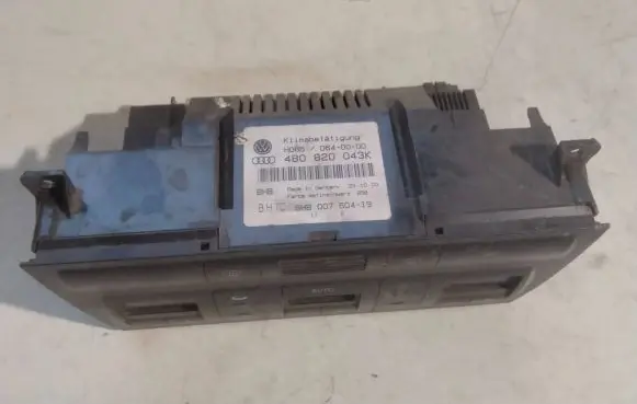 Audi A6 S6 C5 4B Climate control unit 4B0820043K 5HB00760419 D640000