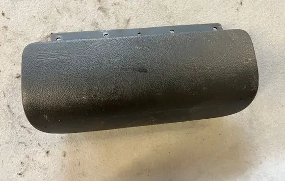Opel Frontera B Airbag cover 897143216 E5289800 E52898