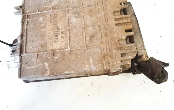 Volkswagen II LT Engine control unit/module 074906021af 0281001789