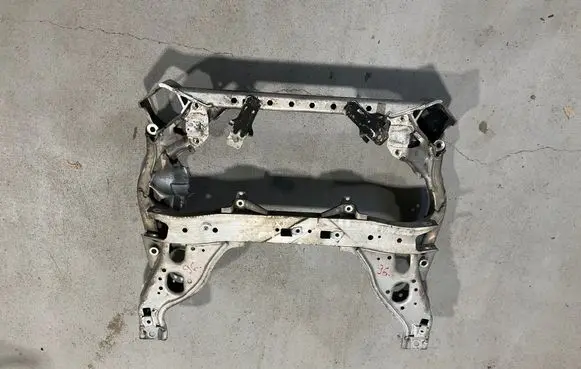 BMW 3 E92 E93 Front subframe 