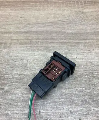Toyota Avensis T270 ESP (stability program) switch 15C032 1161C9D