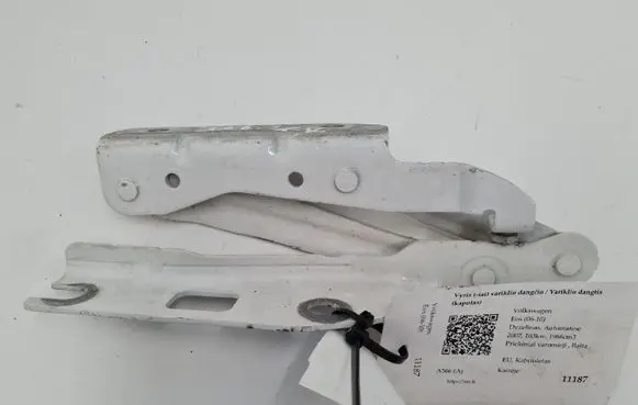 Volkswagen Eos Engine bonnet/hood hinges 1Q0823301C