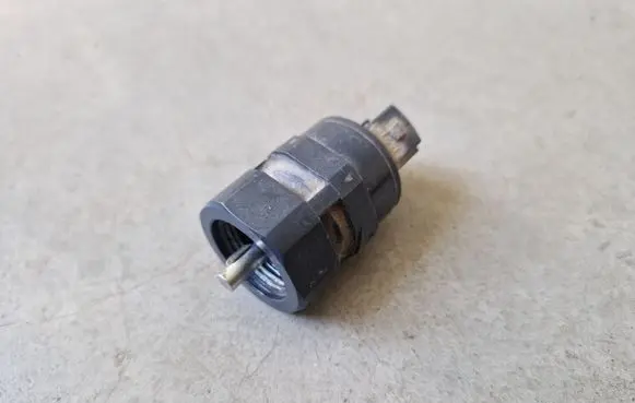 Mitsubishi L200 Speed sensor (speedometer sensor) 
