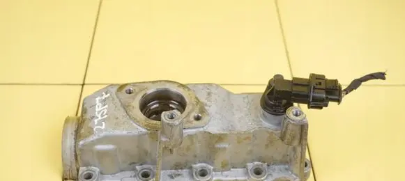 Ford Kuga II Fuel injection (other) DS7G9346CD M8MA